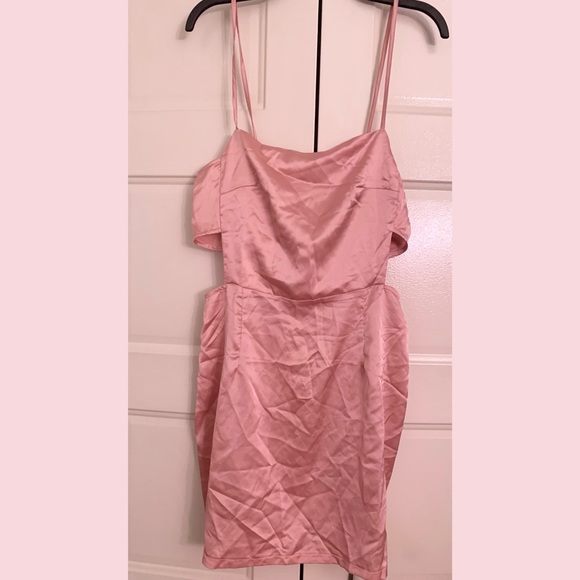 PrettyLittleThing: Rose Satin Cut Out Side Bodycon Dress - Picture 2 of 8